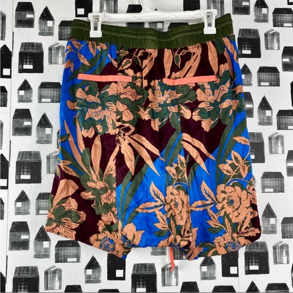 Free People - floral leaf multicolored shorts - Picture 4 of 4